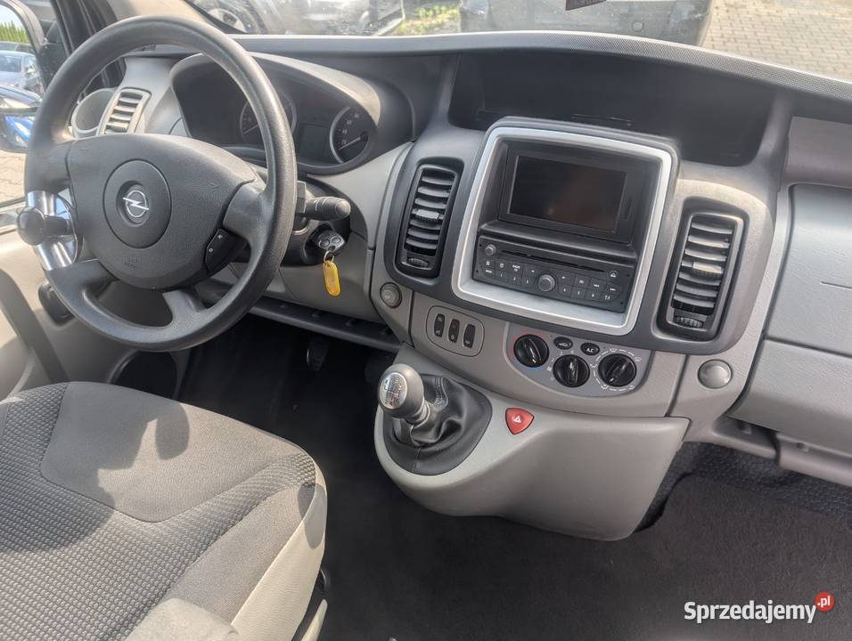 Opel Vivaro 20 TDCI LONG 5osobowa brygadówka manualna Góra Kalwaria