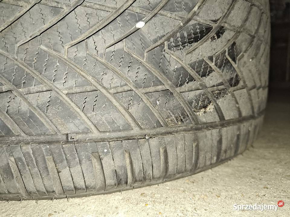 Opony wielosezonowe 23545R18 Łowicz sprzedam