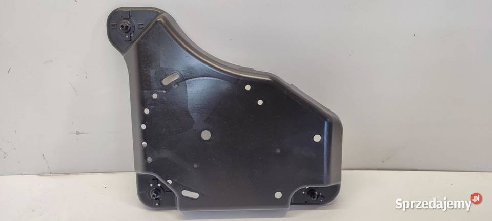 VW TIGUAN II OSŁONA ZBIORNIKA ADBLUE 5QF131331A Części samochodowe