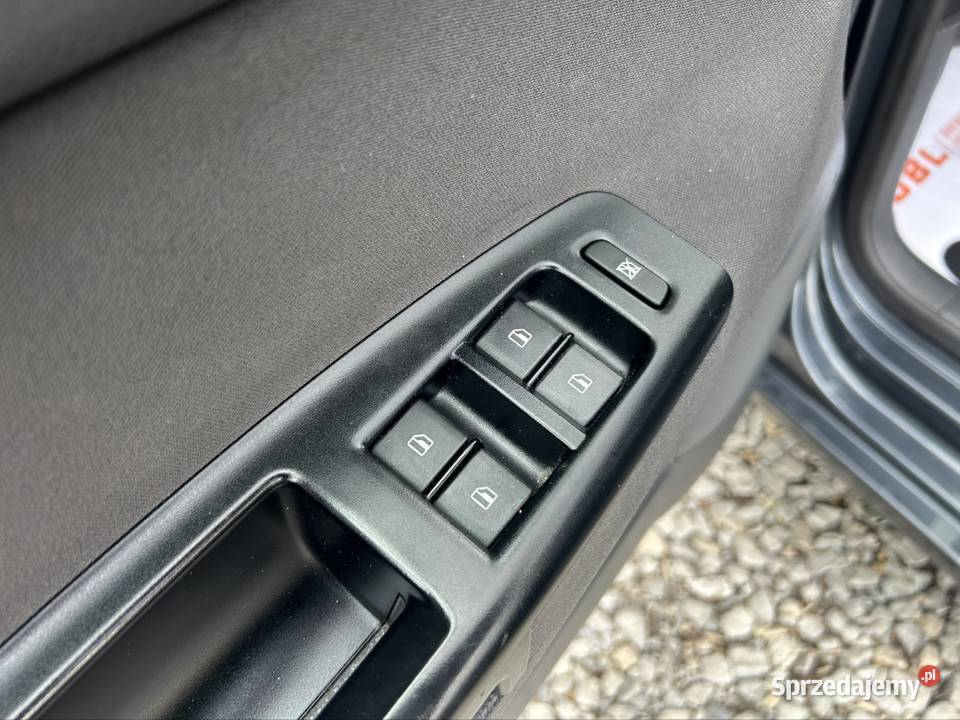Volkswagen Polo LIFT Bezwypadkowy Serwisowany isofix sprzedam