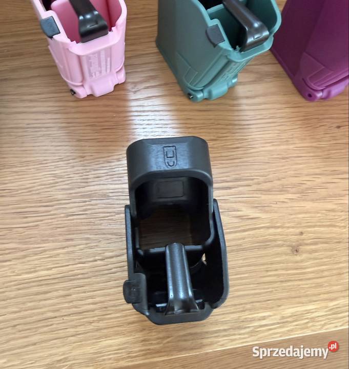 Szybkoladowarka do magazynków pistoletowych 9mm Wrocław sprzedam