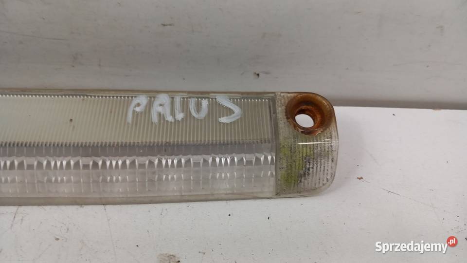 TOYOTA PRIUS 2 II LAMPA 3 STOP Zbierkowo