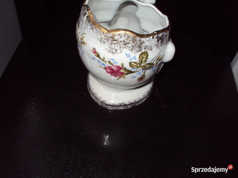 Porcelana z Chodzieży linia Złota róża zając Konstantynów Łódzki