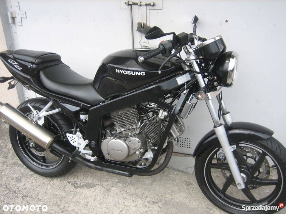 Hyosung GT Naked 2008r 125 kujawsko-pomorskie Inowrocław sprzedam