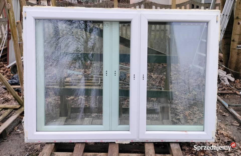 Okno PCV szer 206x143 wys dwuszybowe używane