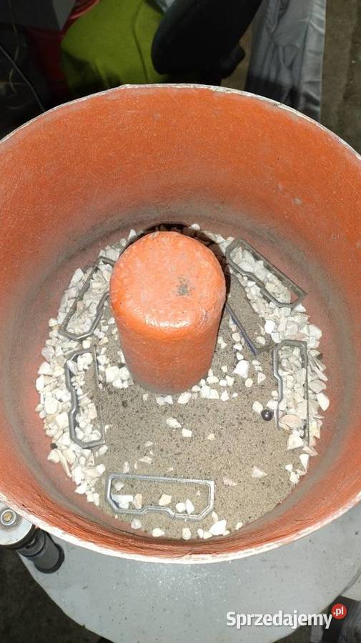 Polerka wibracyjna DIY Jagodniki