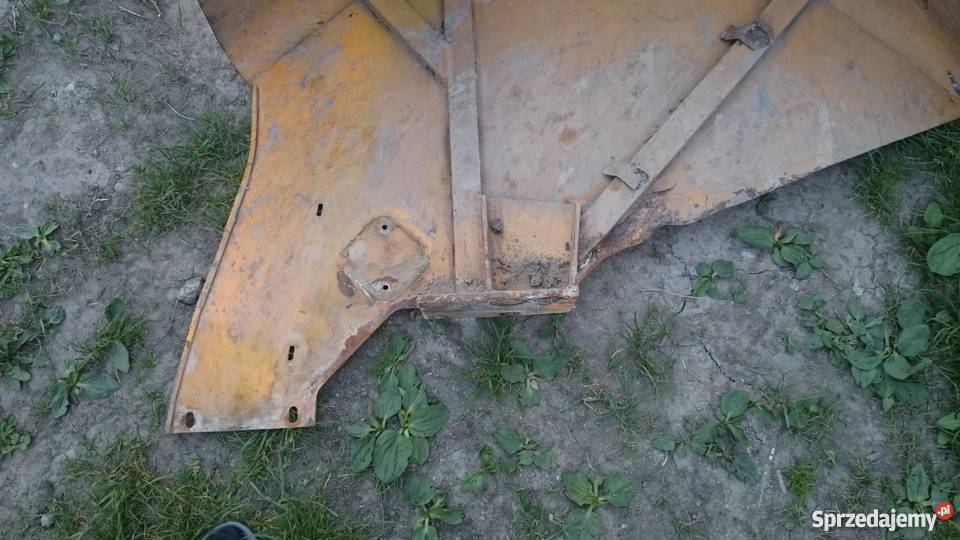 Tylne błotniki c330 Gruszów