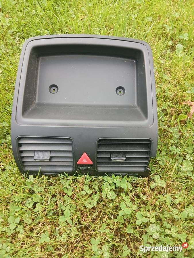 Wloty powietrza Golf V 1K0 819 743A osobowe sprzedam