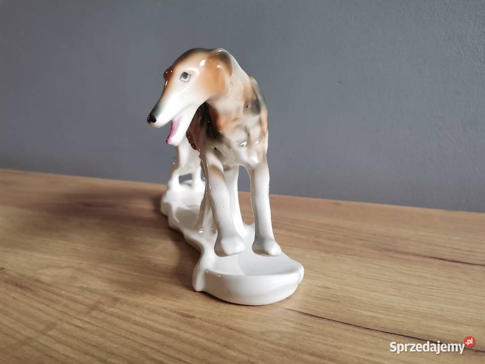 Stara figurka Chart Borzoj porcelana Katowice Porcelana i szkło śląskie