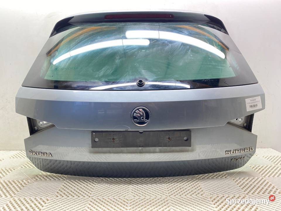 KLAPA TYŁ SKODA SUPERB III Kombi TYLNA BAGAŻNIKA