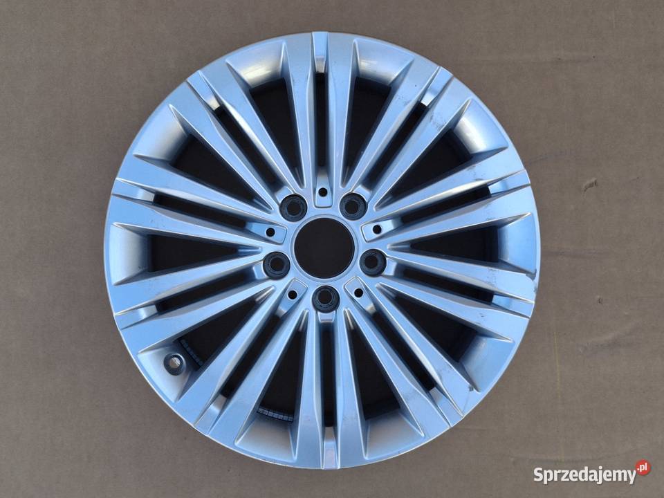MERCEDES CKLASA W206 FELGA ALUMINIOWA 17 7J Bieleń