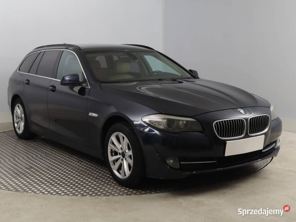 BMW 5 520d podgrzewane fotele