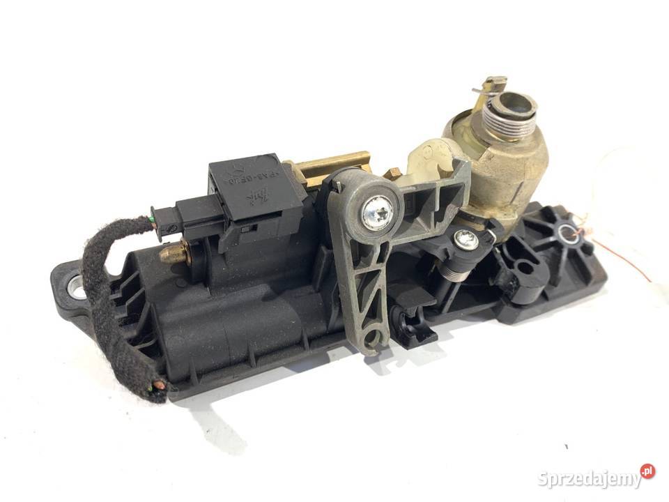 KLAMKA KLAPY TYŁ MERCEDES CL203 SportowyCoupe