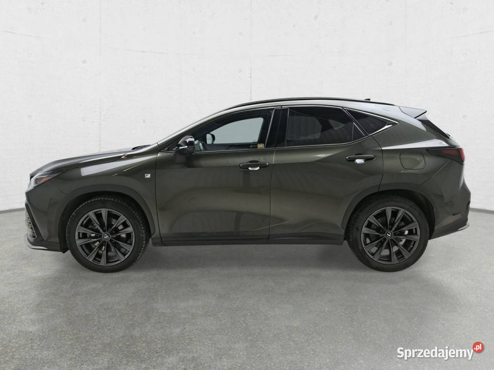 Lexus NX II 2021 2487cm3 Komorniki sprzedam