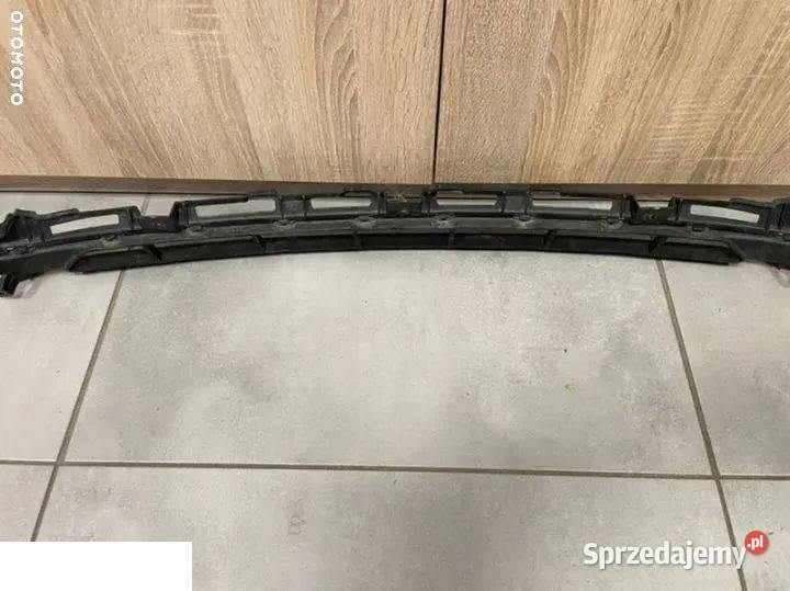Hyundai i20 kratka zderzak przód 14