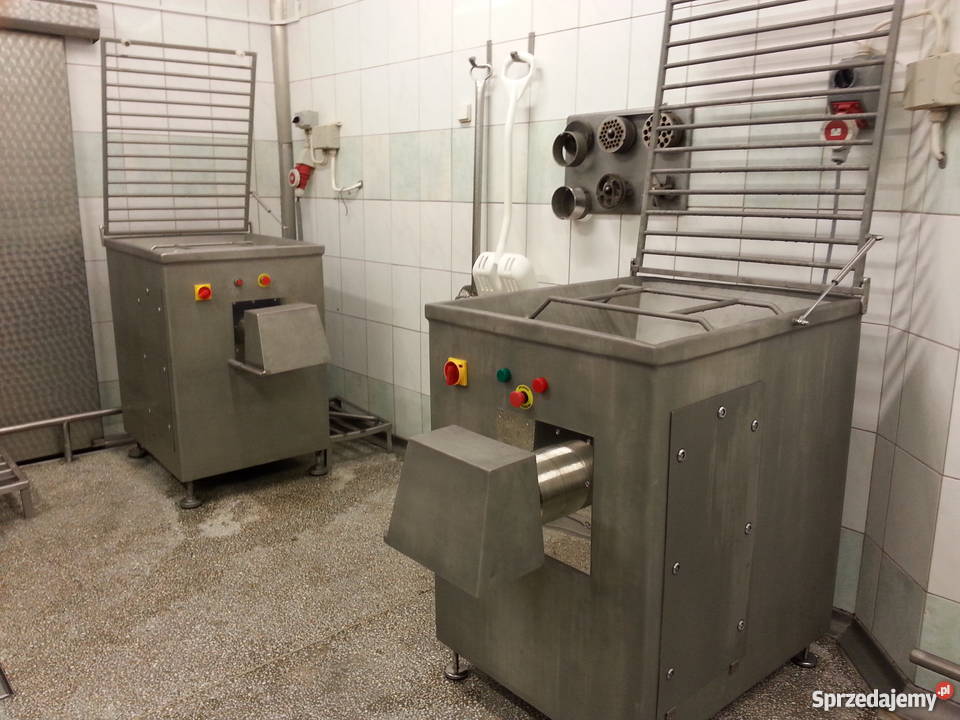 Wilk W 130 z powiekszonym koszem zasypowym Żary