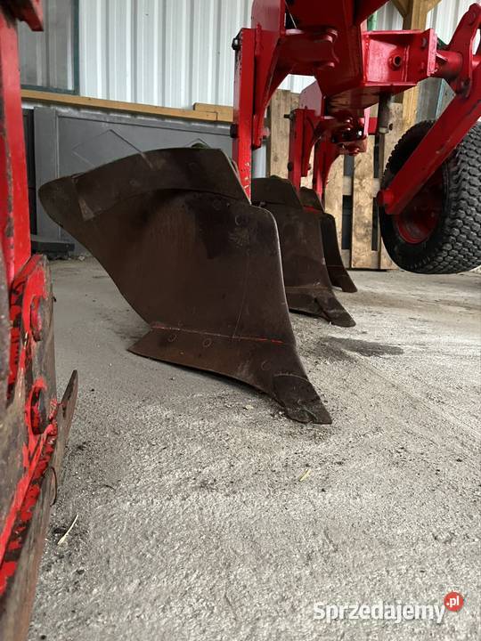 Pług unia tur zagonowy Maszyny rolnicze Plecka Dąbrowa