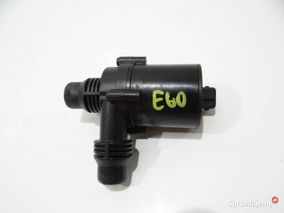 DODATKOWA POMPA WODY BMW E60 E61 6917700 4614660 osobowe Strzyżewice