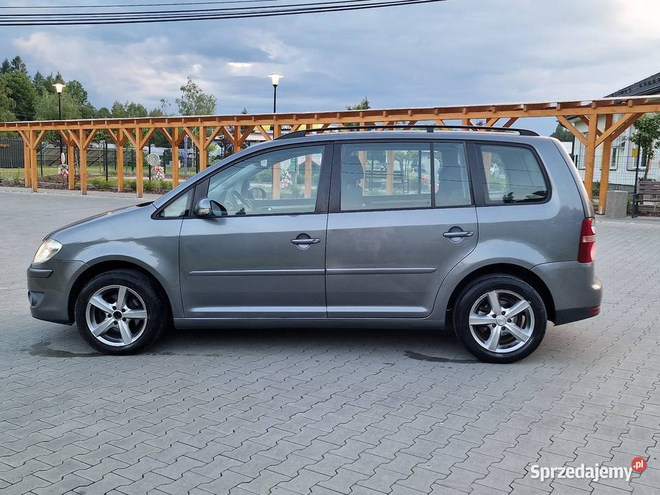 VW Touran Lift 19 TDI 140 Klimatronic Alufelgi elektryczne szyby Ryglice