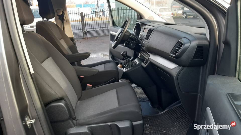 Jumpy traveller 8os Salon elektryczne drzwi manualna Turek sprzedam