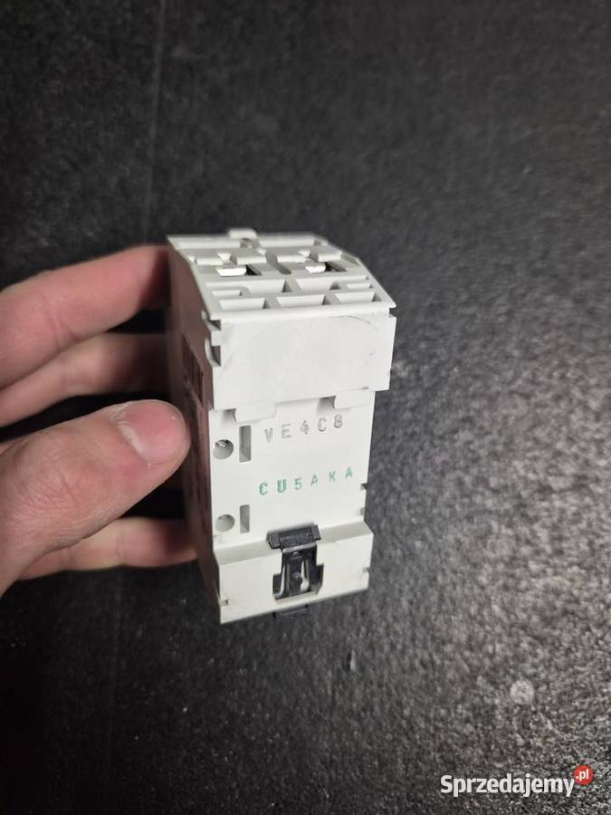 Wyłącznik różnicowoprądowy CFI6402003DE sprawny Ruda Śląska