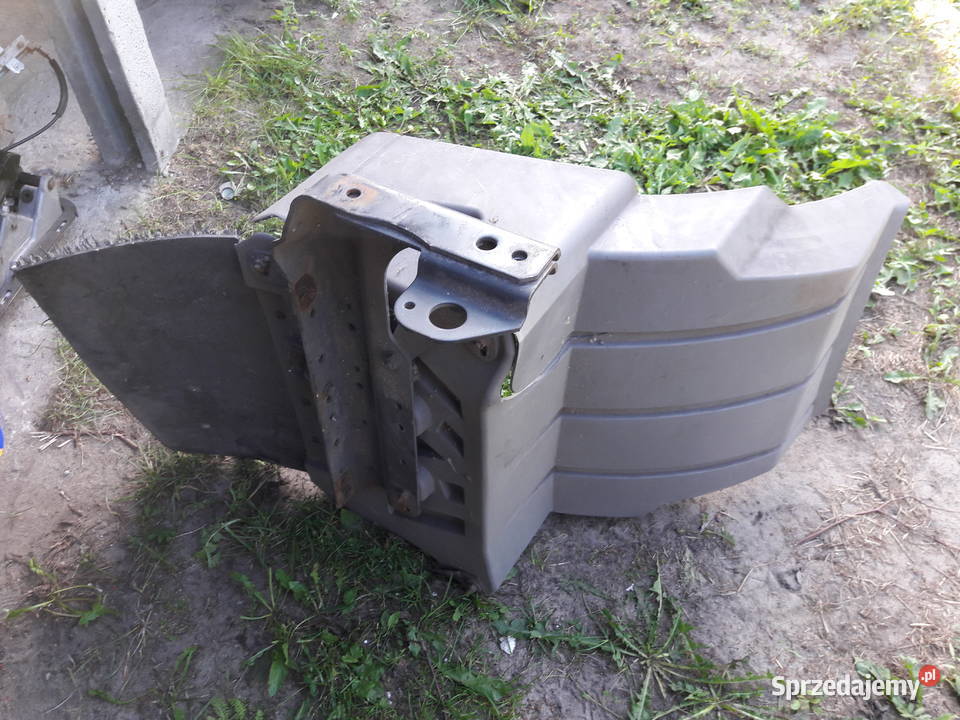 Mercedes Atego 822 błotniki stopnica skrzynka na Rok produkcji 2012 łódzkie Galewice sprzedam