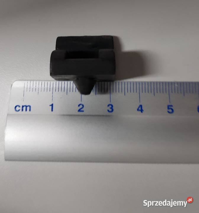 FSM FIAT 126p odbój klapy bagażnika śląskie Jaworzno