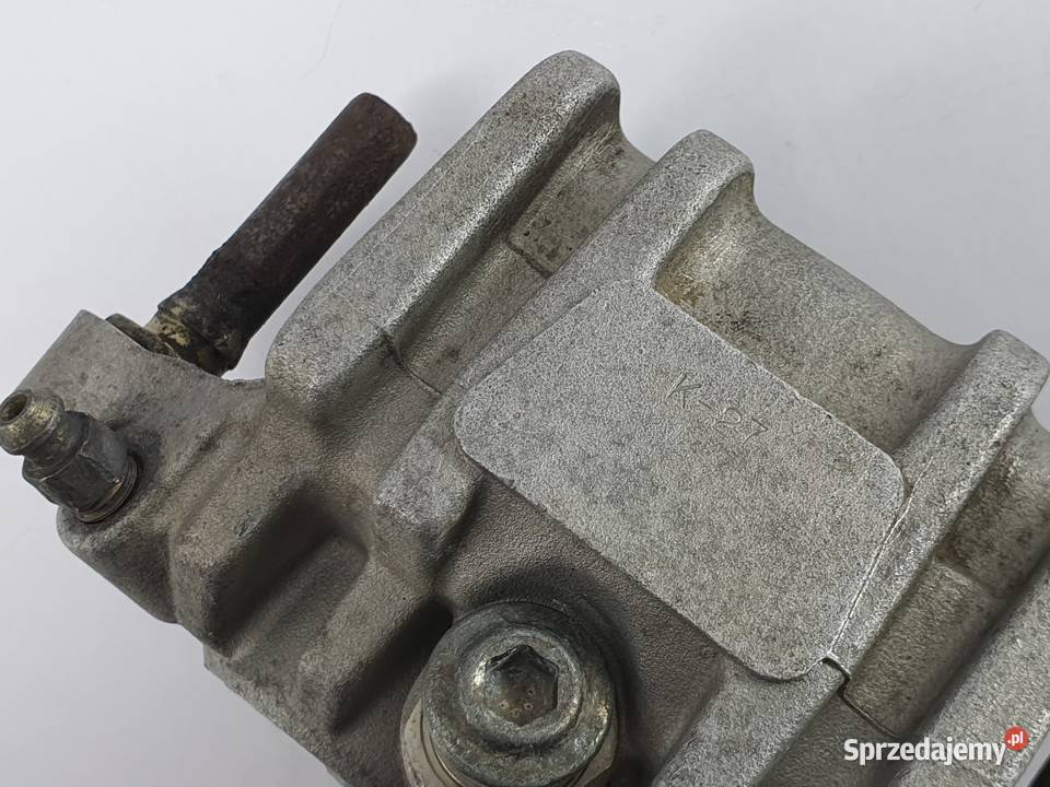 Zacisk Hamulcowy Przod Suzuki Rm 125250 0110 Łódź