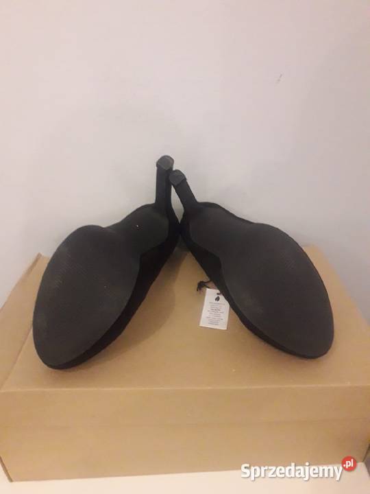 Buty damskie na obcasie EvenOdd 35 sprzedam