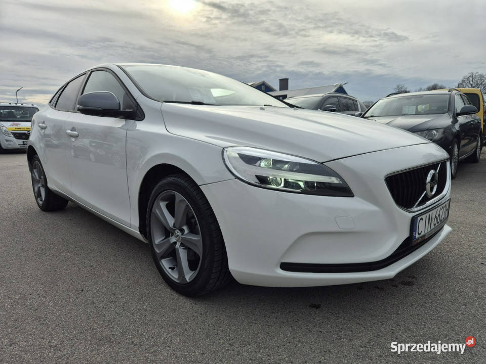 Volvo V40 20D 120 D2 II 2012 sprzedam