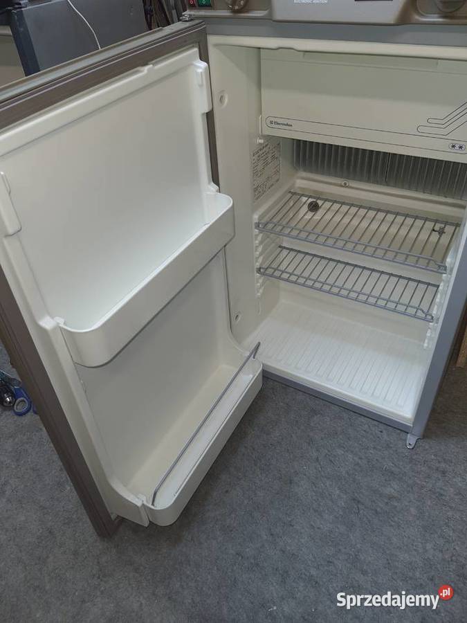 Lodówka 12V 230V GAZ Pozostałe dolnośląskie Wałbrzych