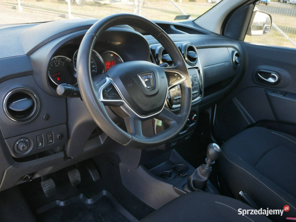 Dacia Dokker 15 DCi 95 Eu6 Kraj VAT 23 Brutto światła przeciwmgielne Dokker Goczałkowice-Zdrój