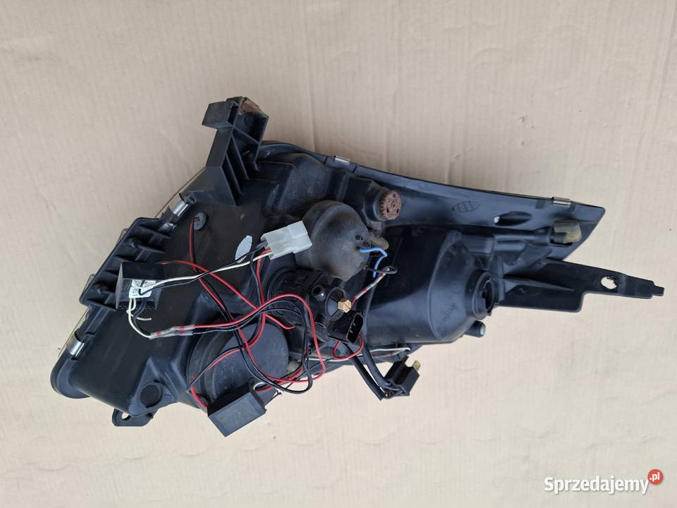Lampa lewa prawa Suzuki swift mk6 Pawłów