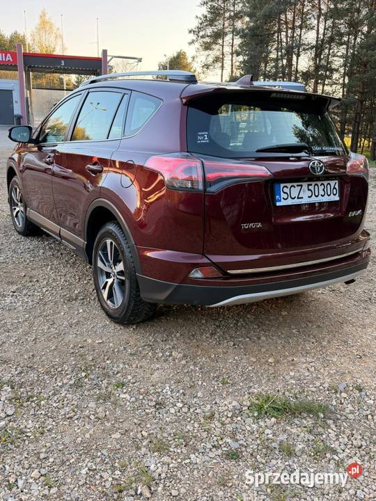 Toyota RAV4 niski przebieg