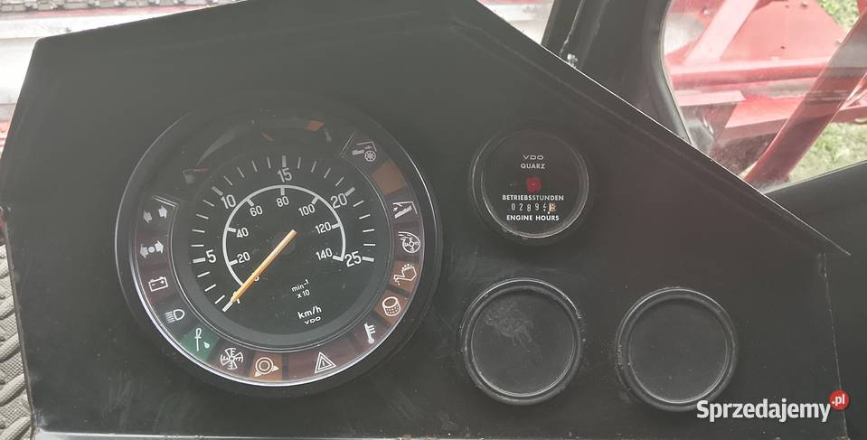 International CF30