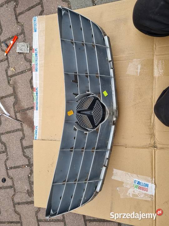 GRILL ATRAPA MERCEDES W169 W245 A1698800783