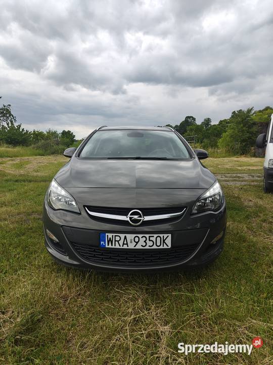 Opel Astra J 14 Turbo Sport Tourer Active okazja Sołtyków sprzedam