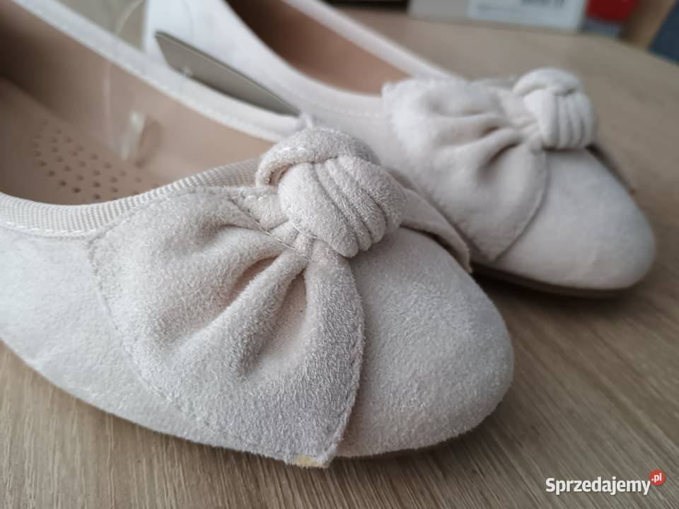 baleriny zamszowe kremowe 36 nowe Myślenice