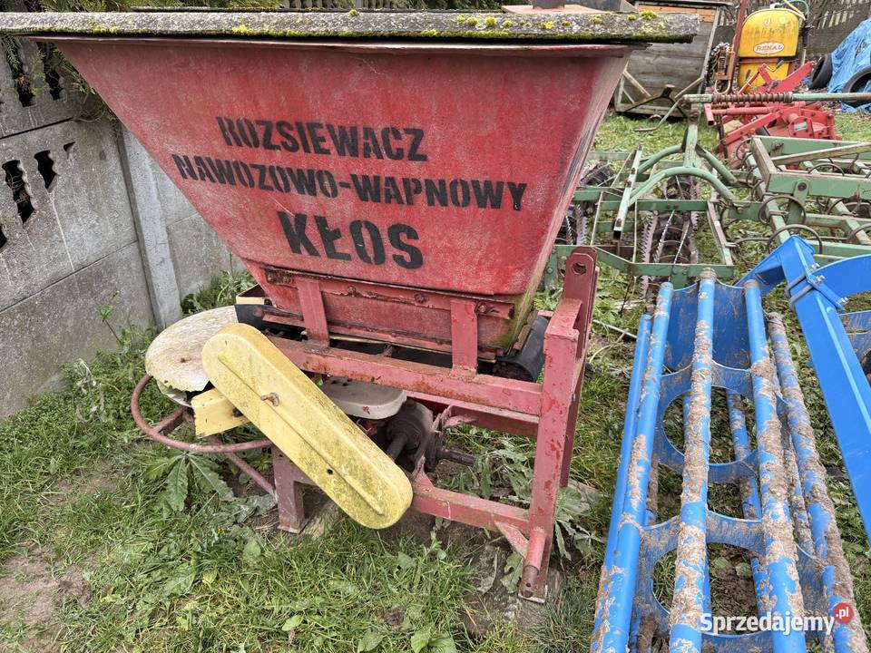 Rozsiewacz kłos motyl do nawozu soli piasku sprzedam