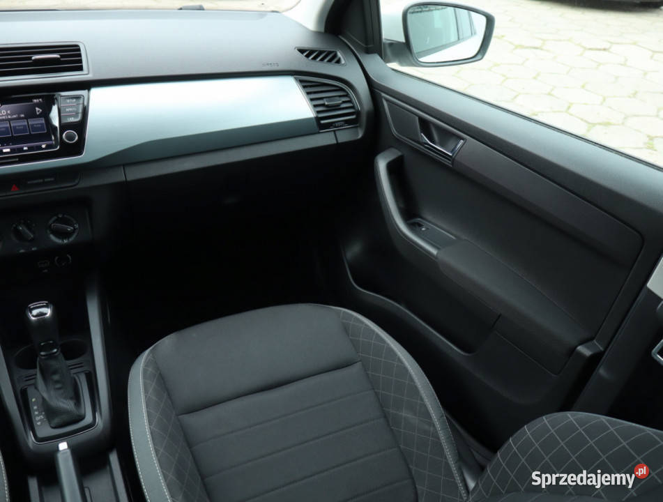 Skoda Fabia 10 TSI Łódź