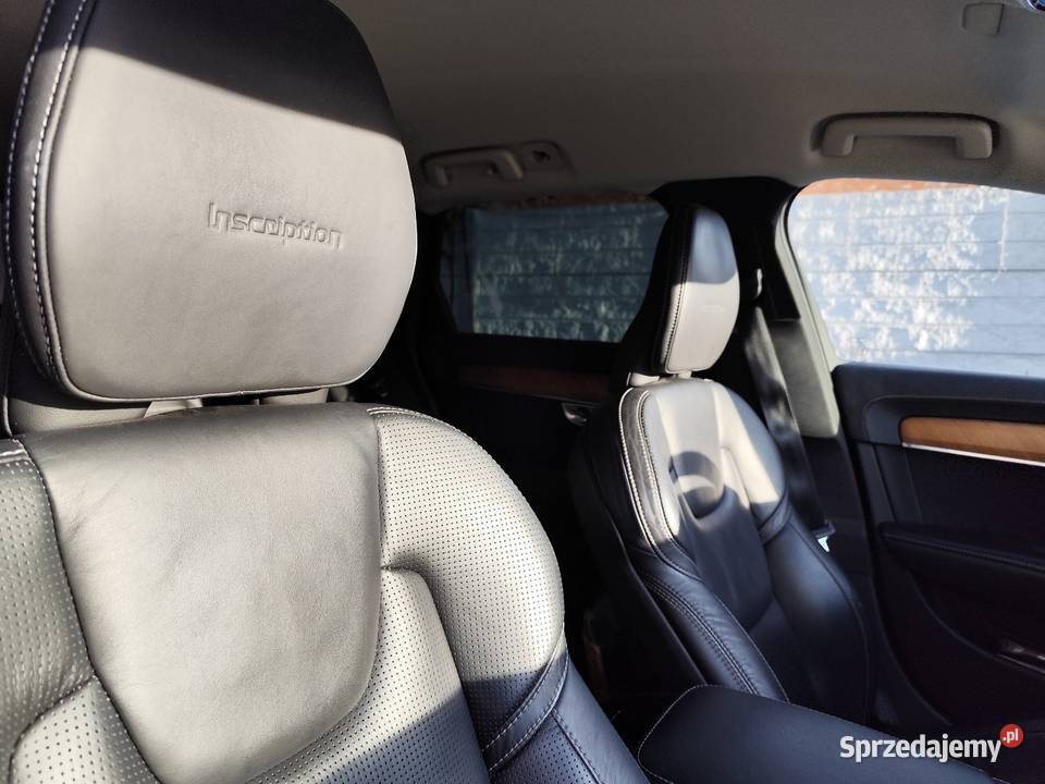 Volvo V90 T8 hybryda plug in POLESTAR 390 Hak biały Piaski