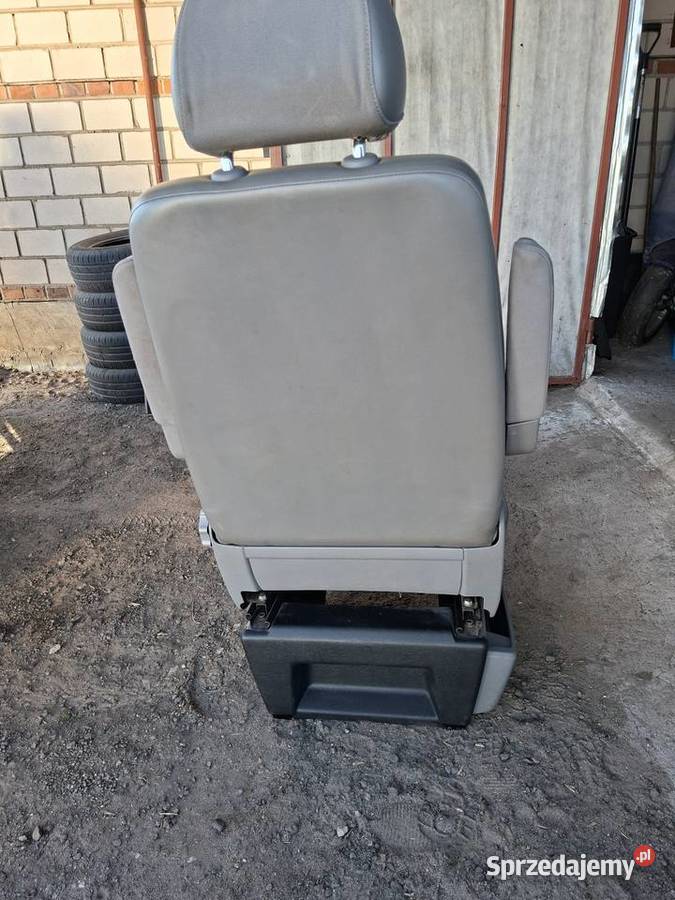 Fotel Transporter T5 95KM Gizałki