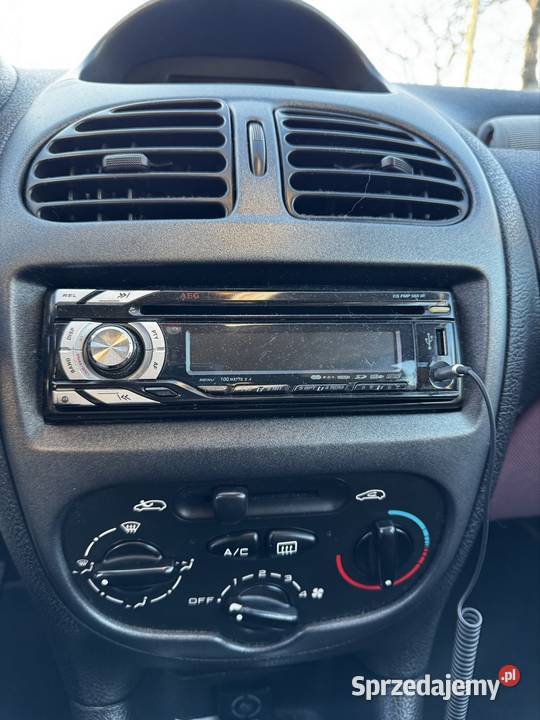 Peugeot 206 SW 14 LPG 2005 r Bezwypadkowy Tania centralny zamek 206 Grodziec sprzedam