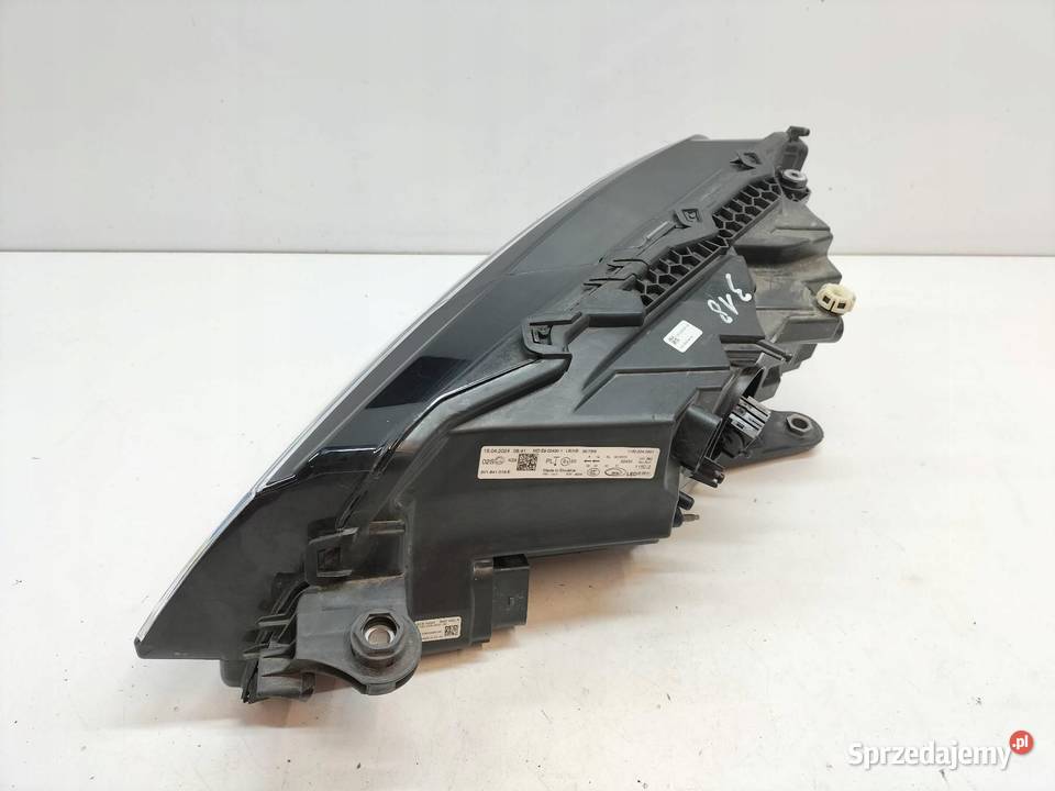 LAMPA PRZÓD PRAWA EUROPA FULL LED 3V1941016E sprzedam