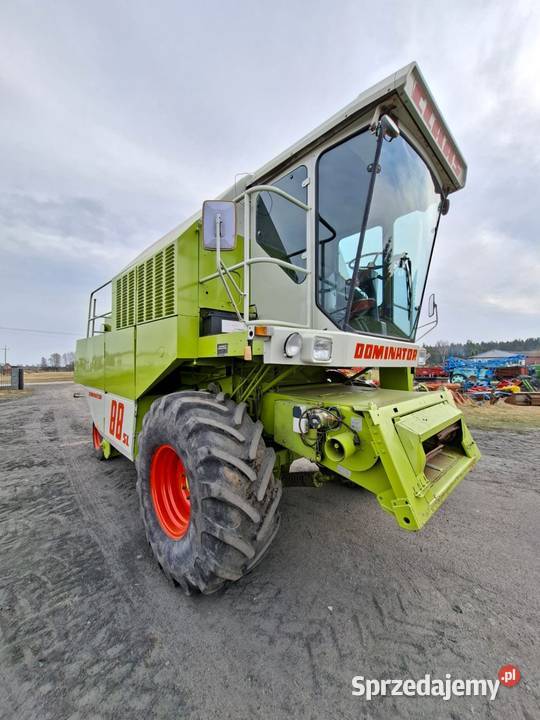 Kombajn zbożowy Claas Dominator 88s heder 39 m Zbożowe Łobżenica