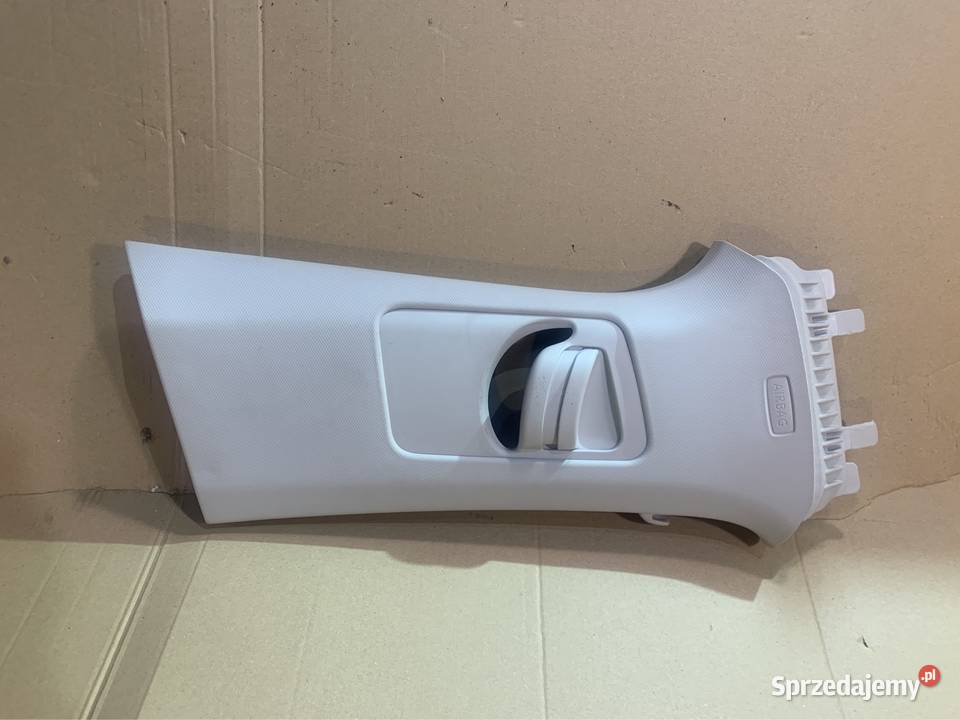 Osłona słupka prawa 2GA868312 vw troc Szczecin