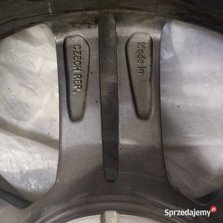 Sprzedam opony2356018 Bridgestone Dueler sport Stachowice