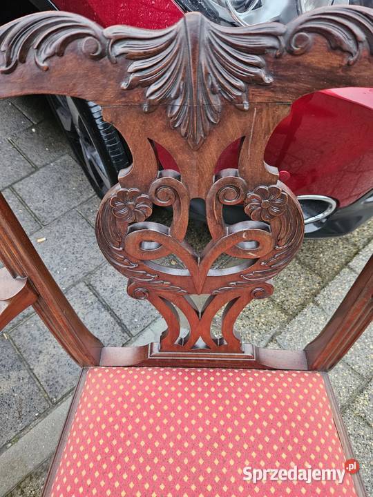 Pięknie zdobiony fotel klasyczny fotel ANGIELSKI Pszczyna