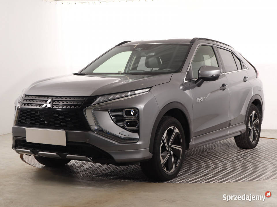 Mitsubishi Eclipse Cross PluginHybrid nieuszkodzony