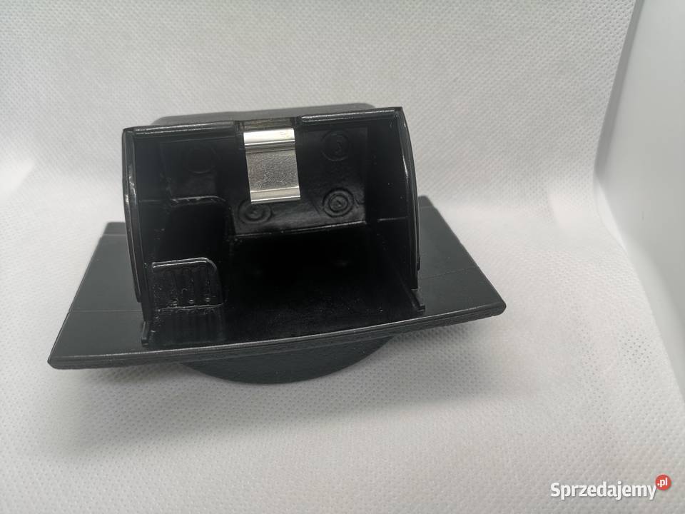 Popielniczka tył Ford Mondeo Mk3 1129671 Motoryzacja